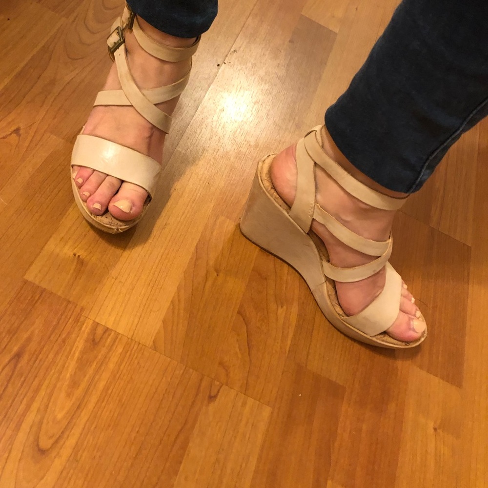 Kork Ease Nude/Cream Wedges